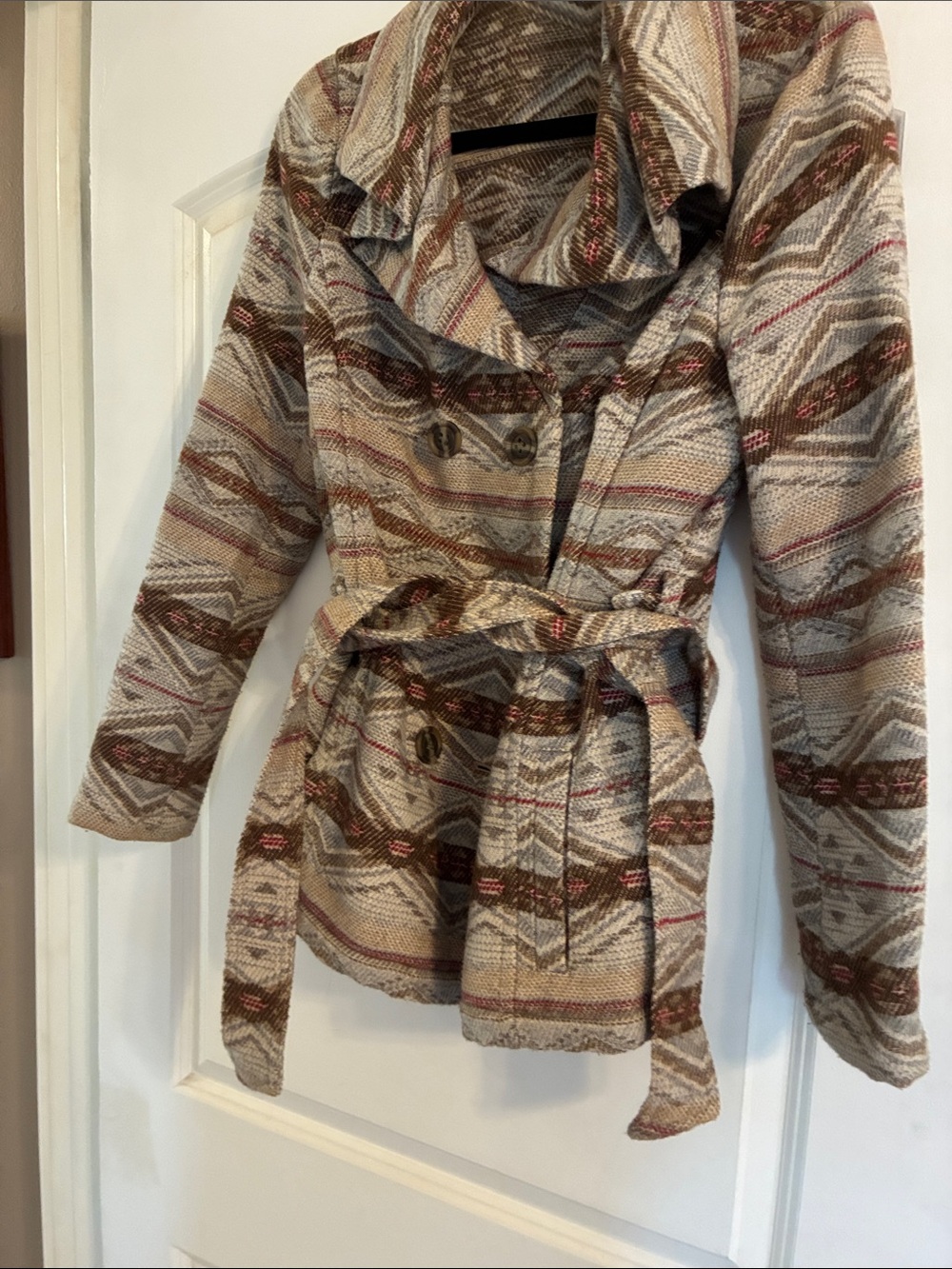 Daughters of the Liberstion Woven Belted Southwest Jacket - M